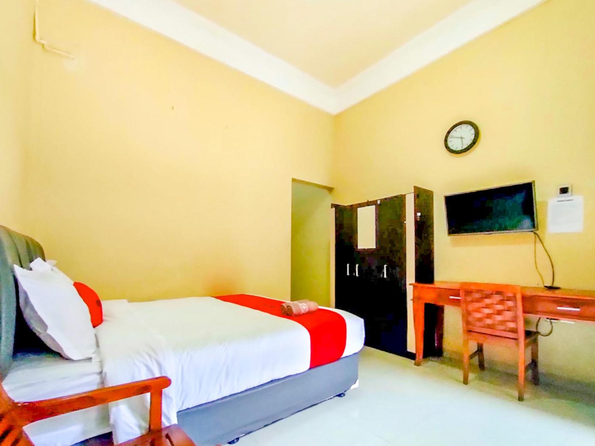 Reddoorz At Kutisari 2